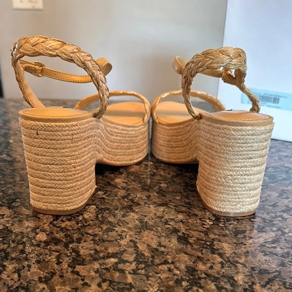 Nine West Rivva 3 light natural braided jute Platform NWT 9.5